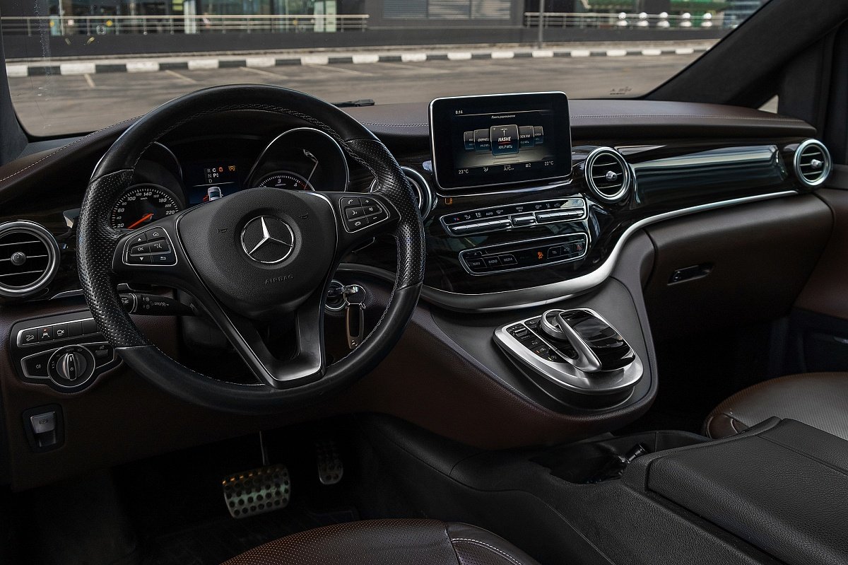 Mercedes V250d
