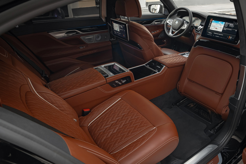 Аренда BMW 730Ld в Москве
