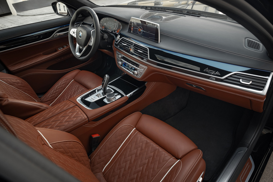 Аренда BMW 730Ld в Москве