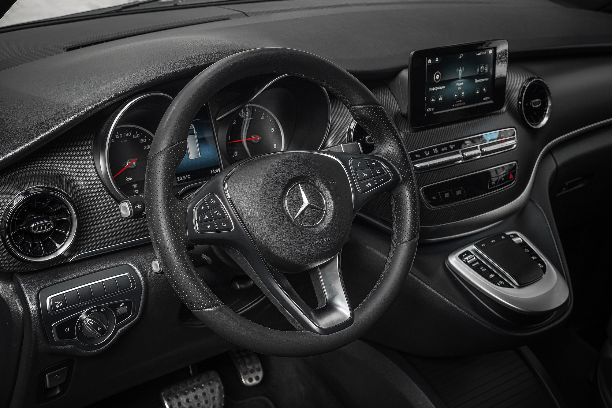 Аренда Mercedes V220d в Москве