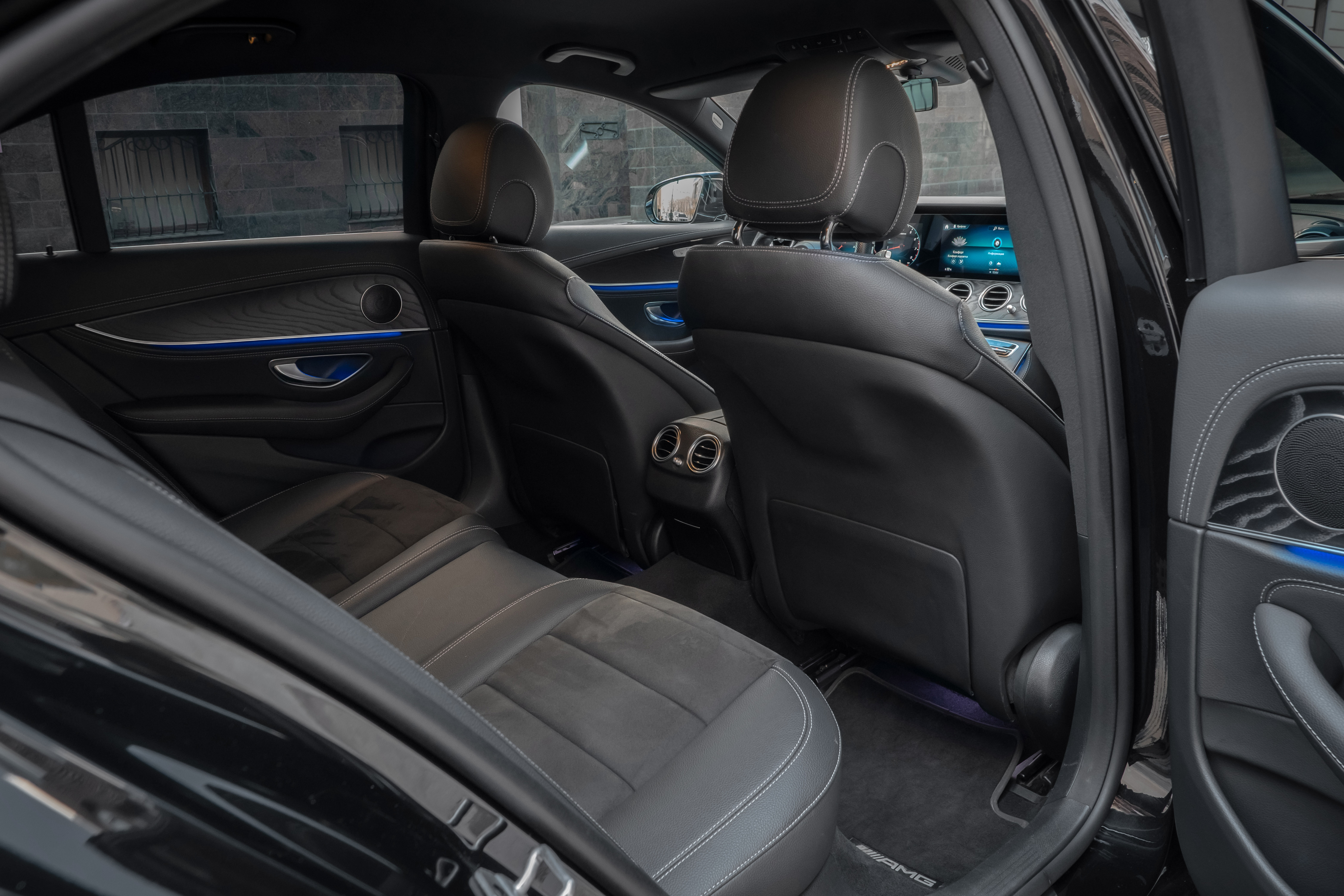 Аренда Mercedes E200 в Москве