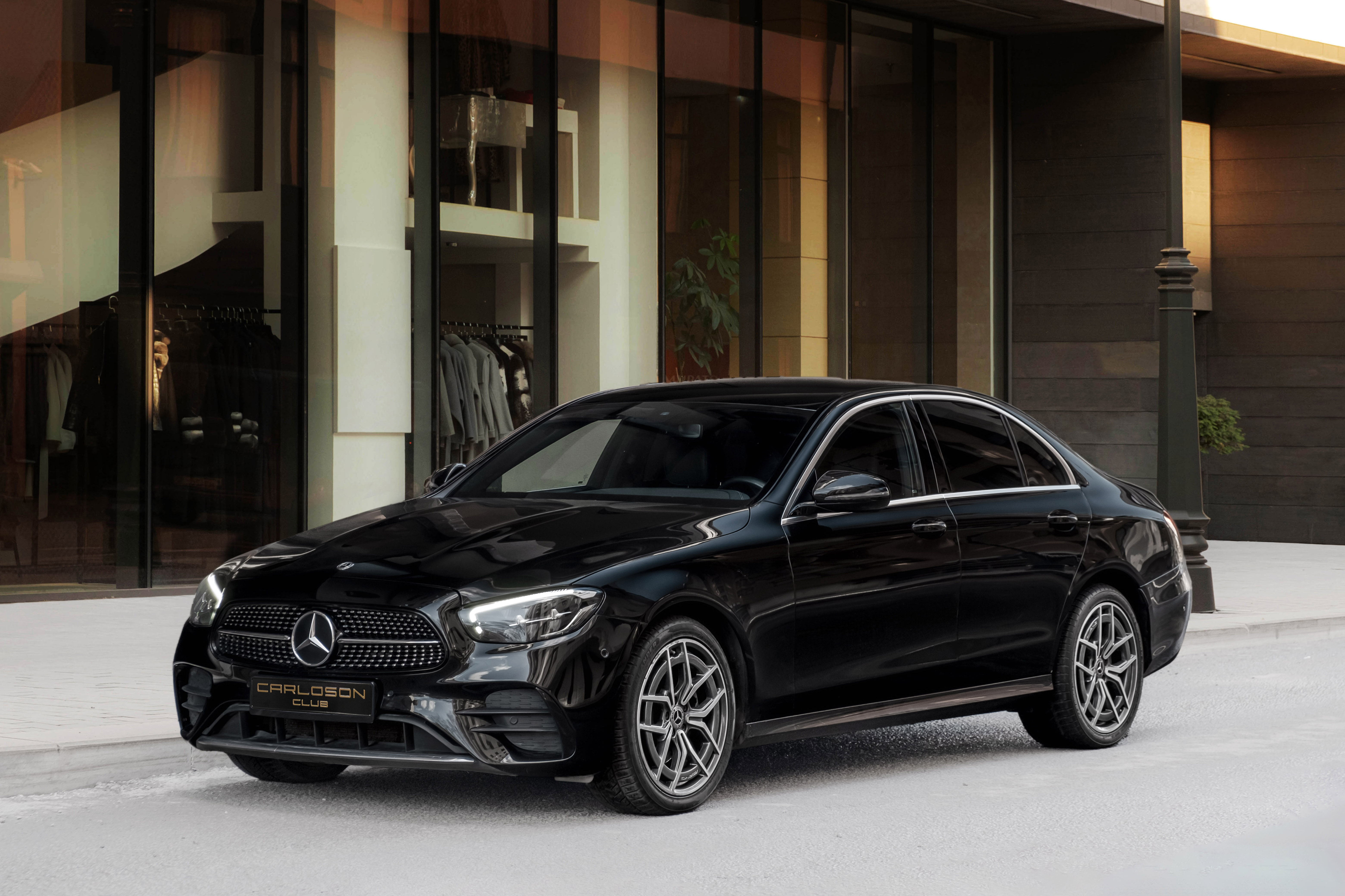 Аренда Mercedes E200 в Москве