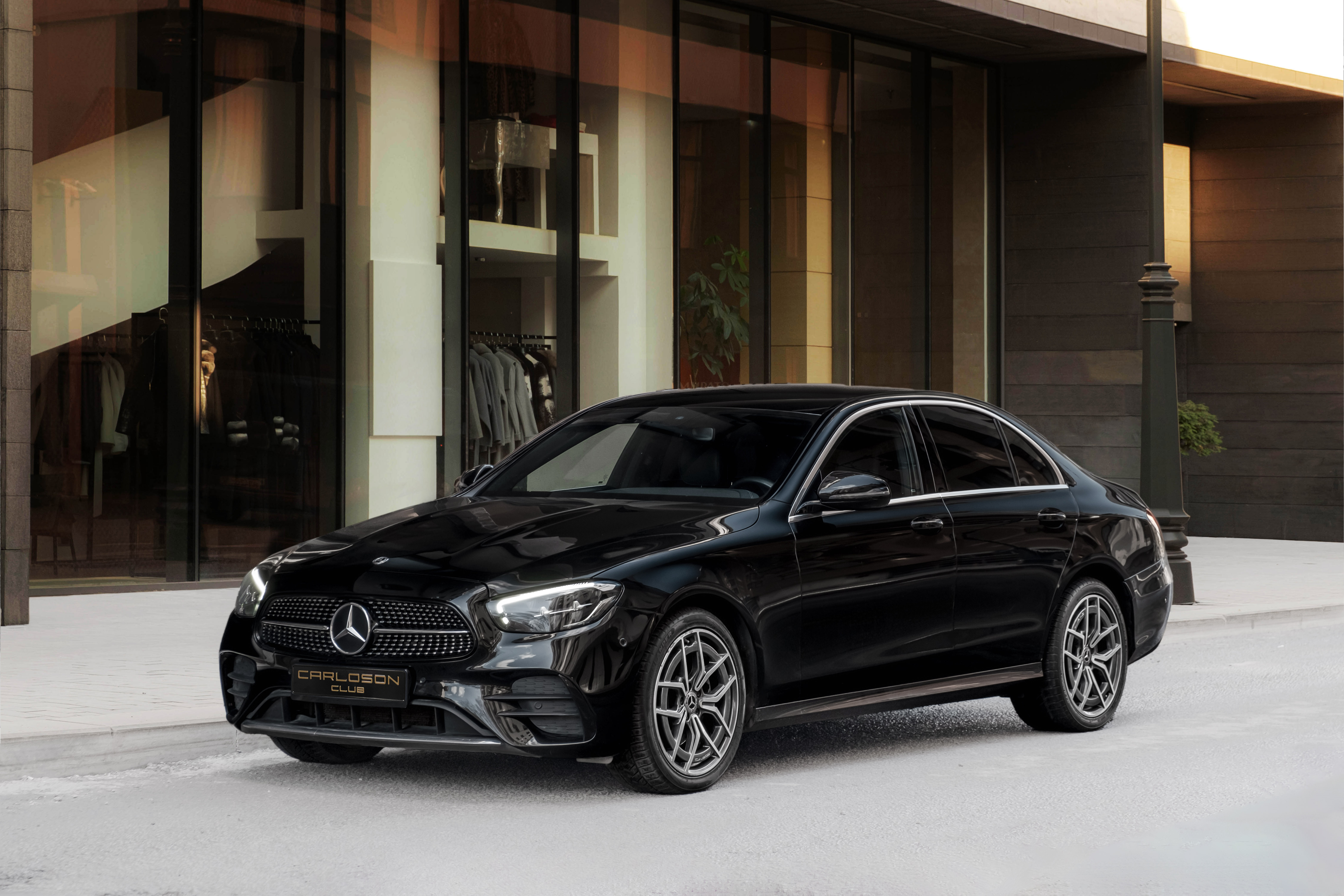 Аренда Mercedes E200 в Москве