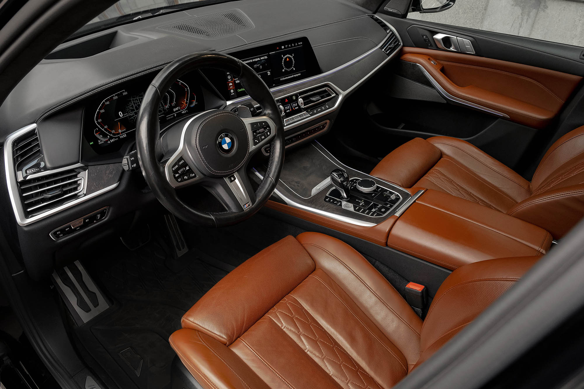 Аренда BMW X7 30d в Москве