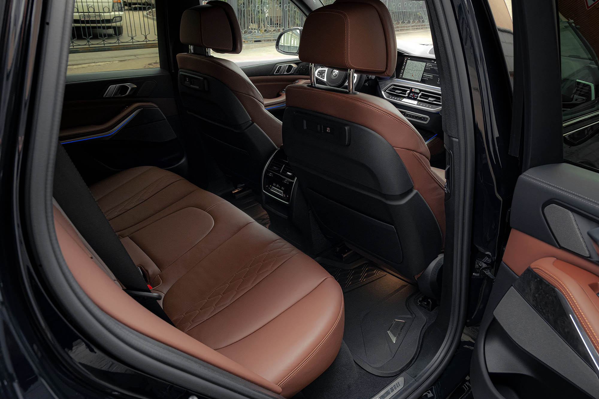 Аренда BMW X5 M-SPORT Pro в Москве