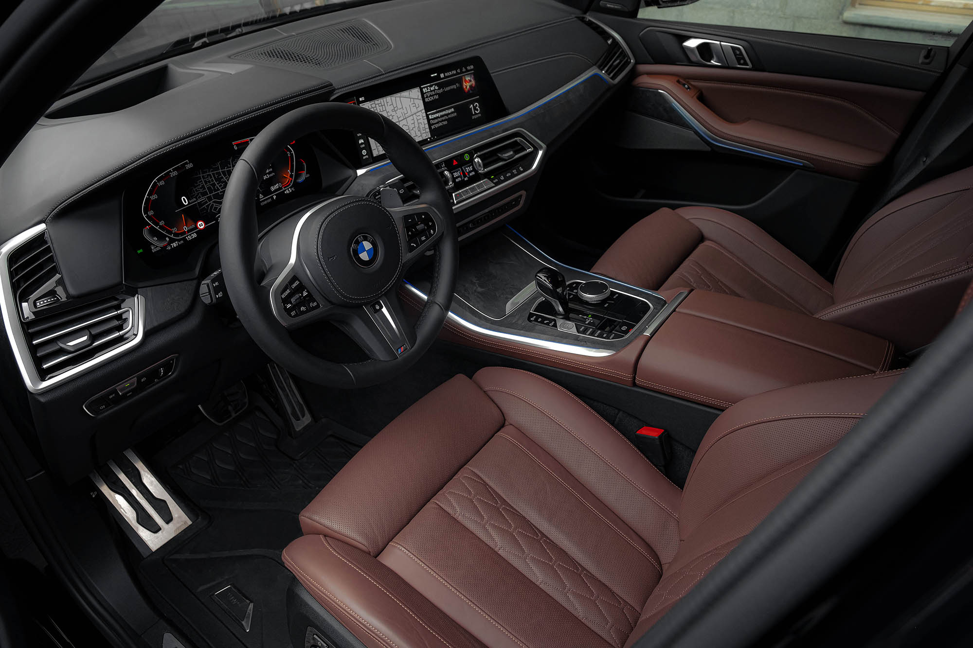 Аренда BMW X5 M-SPORT Pro в Москве