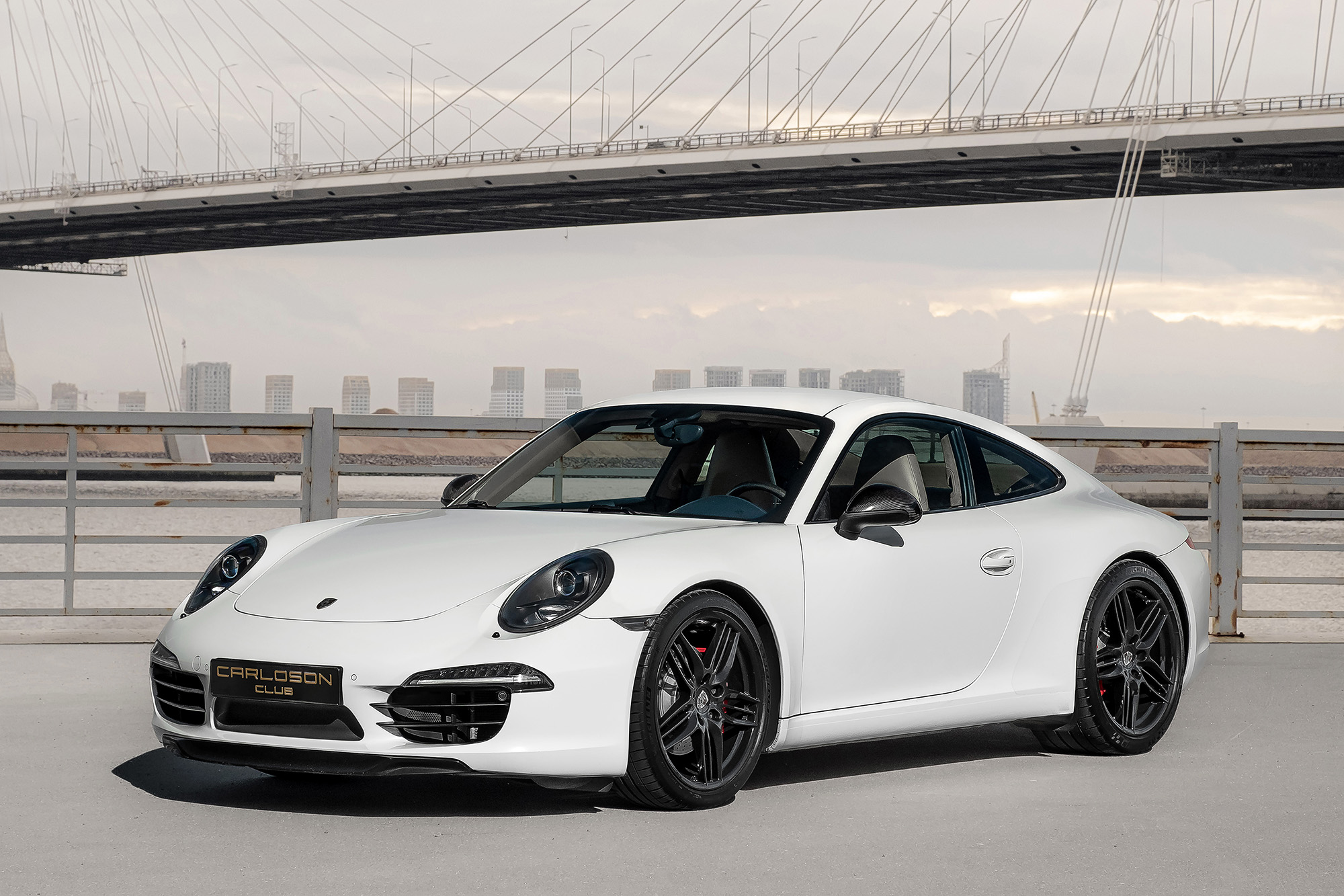 Аренда Porsche 911 Carrera S в Санкт-Петербурге