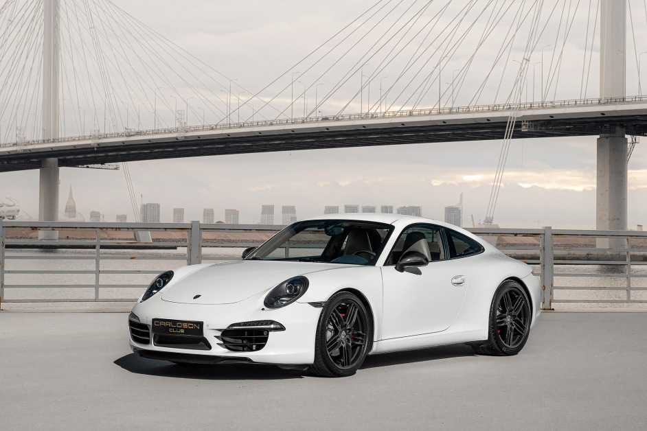 Аренда Porsche 911 Carrera S в Санкт-Петербурге