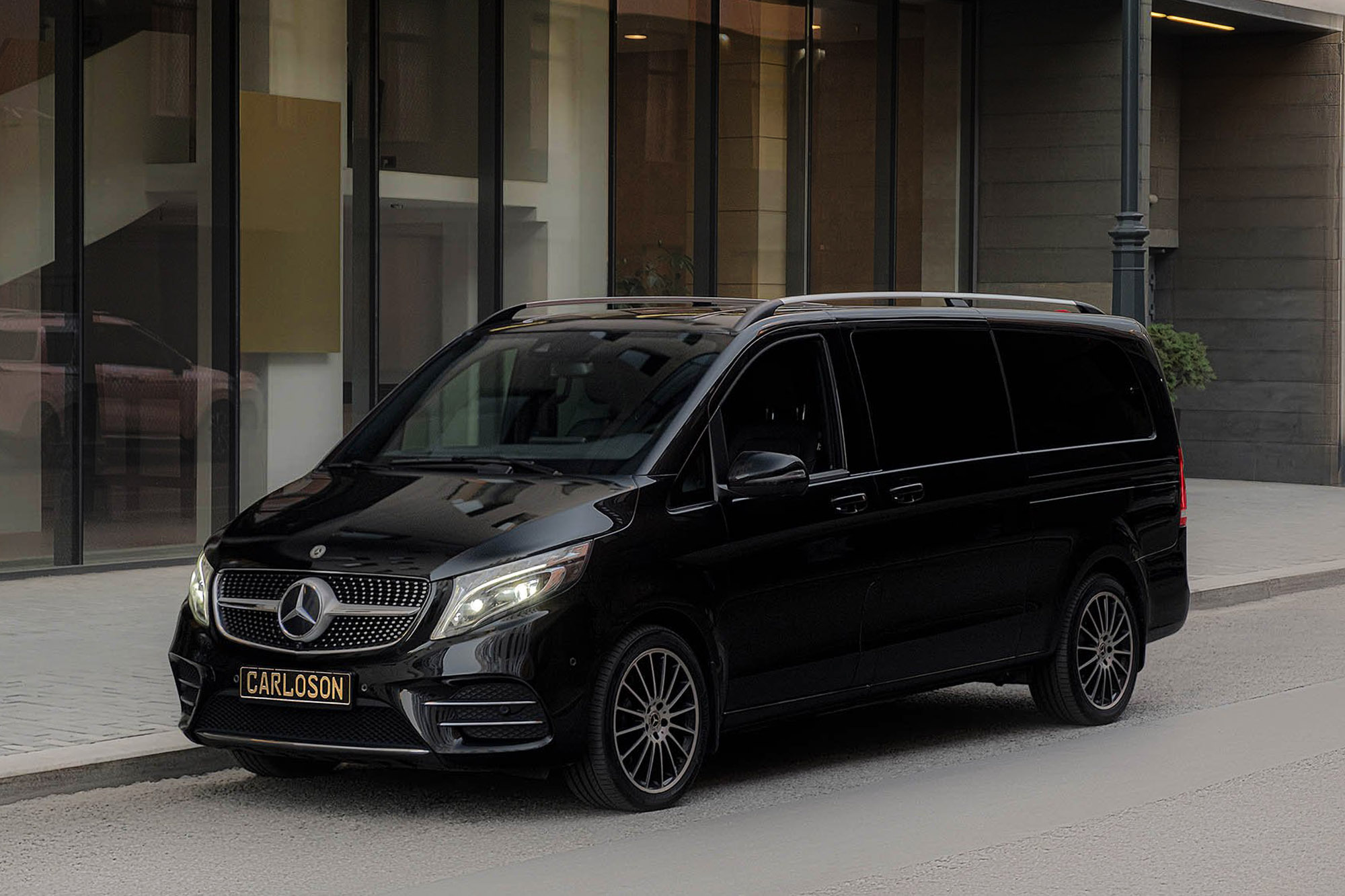 Аренда Mercedes V 250d VIP в Москве