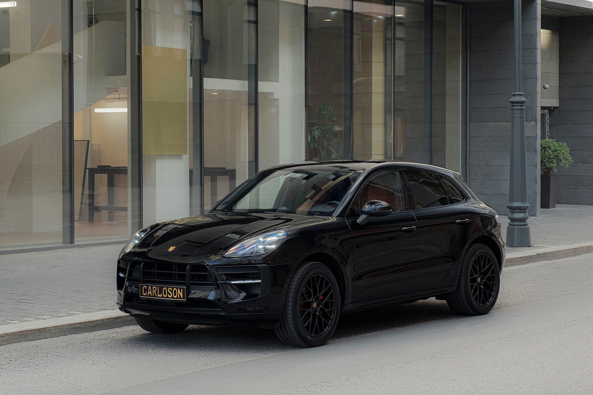 Аренда Porsche Macan GTS в Санкт-Петербурге