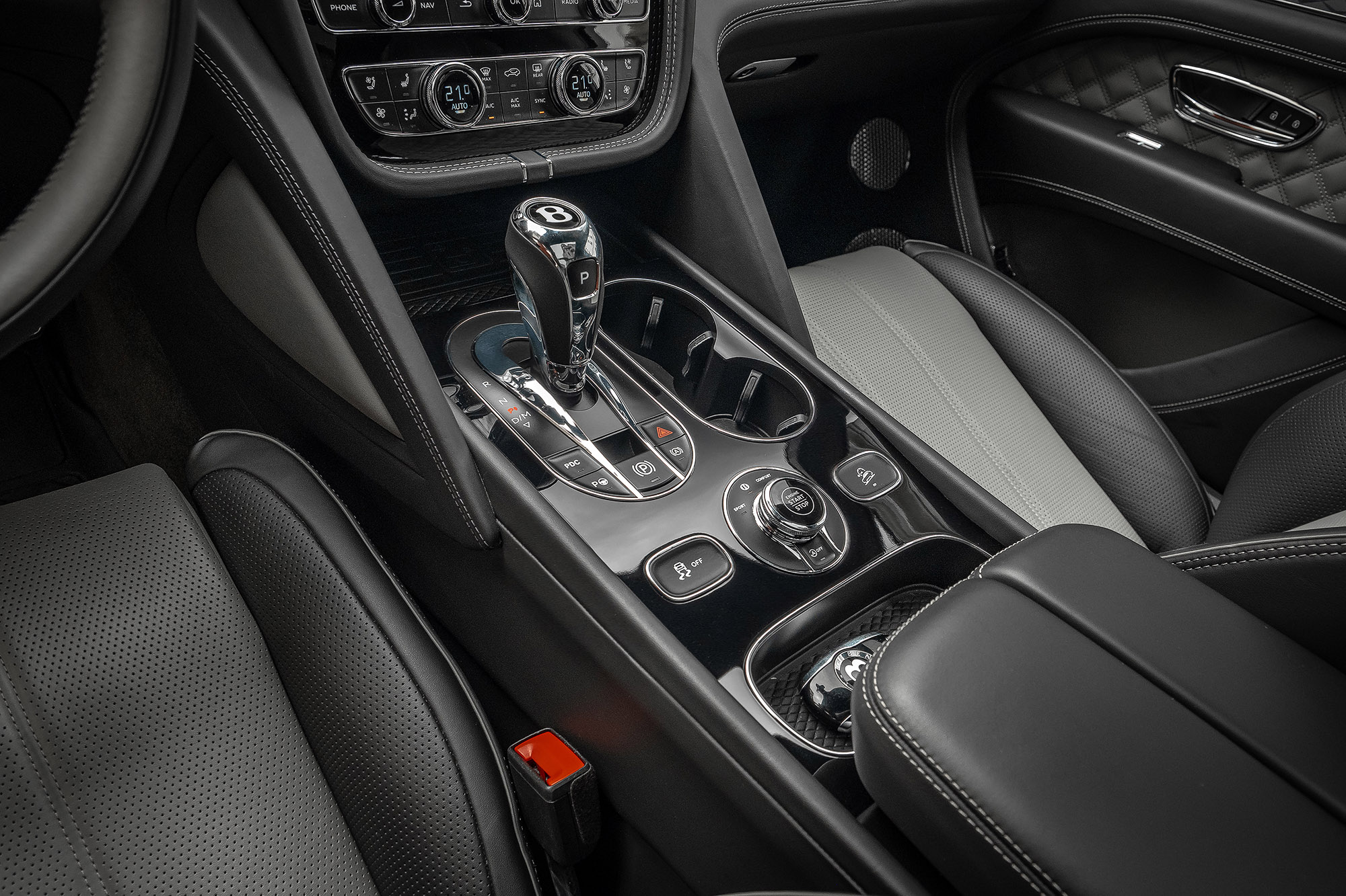 Аренда Bentley Bentayga в Москве