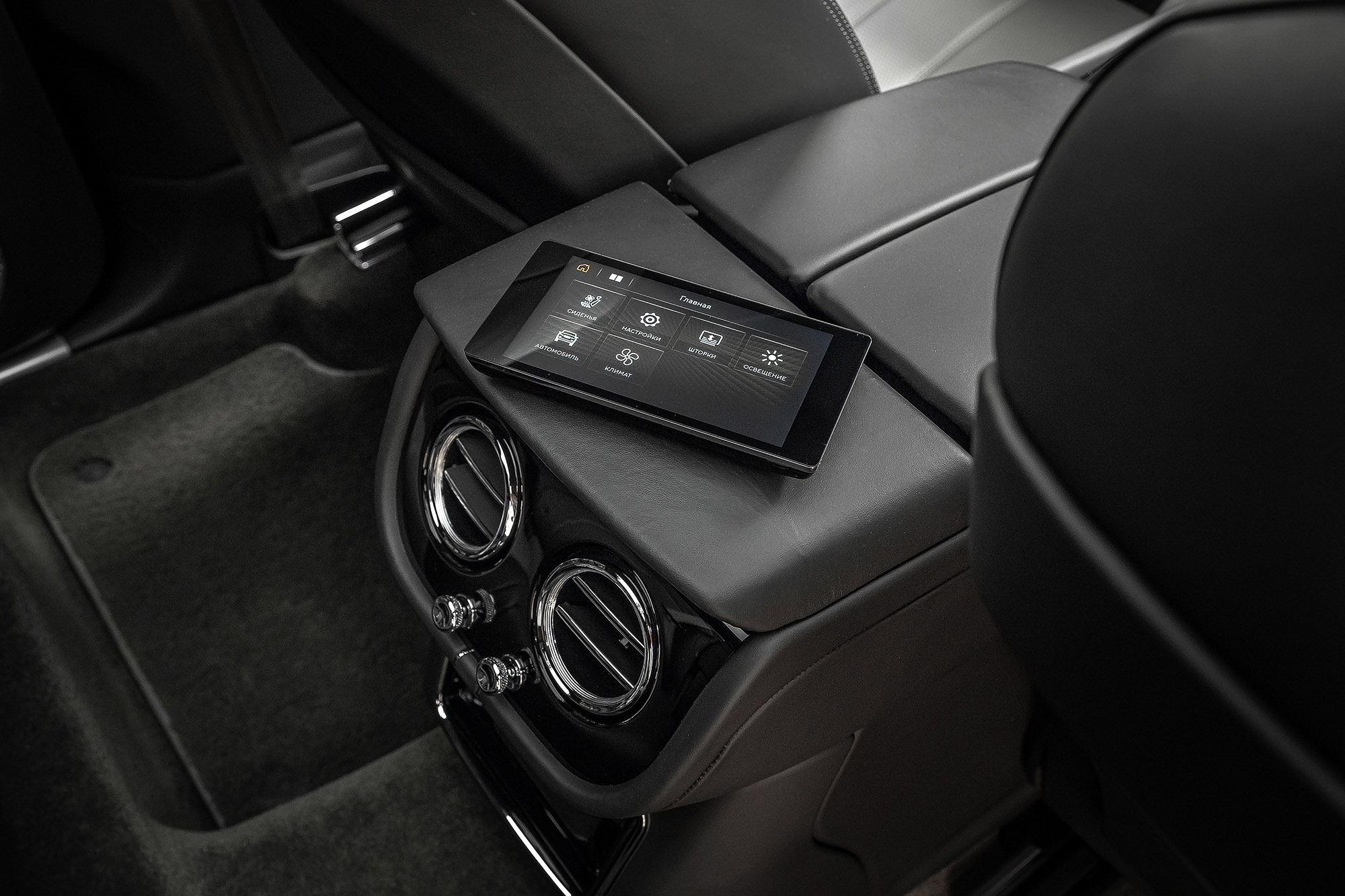 Аренда Bentley Bentayga в Москве