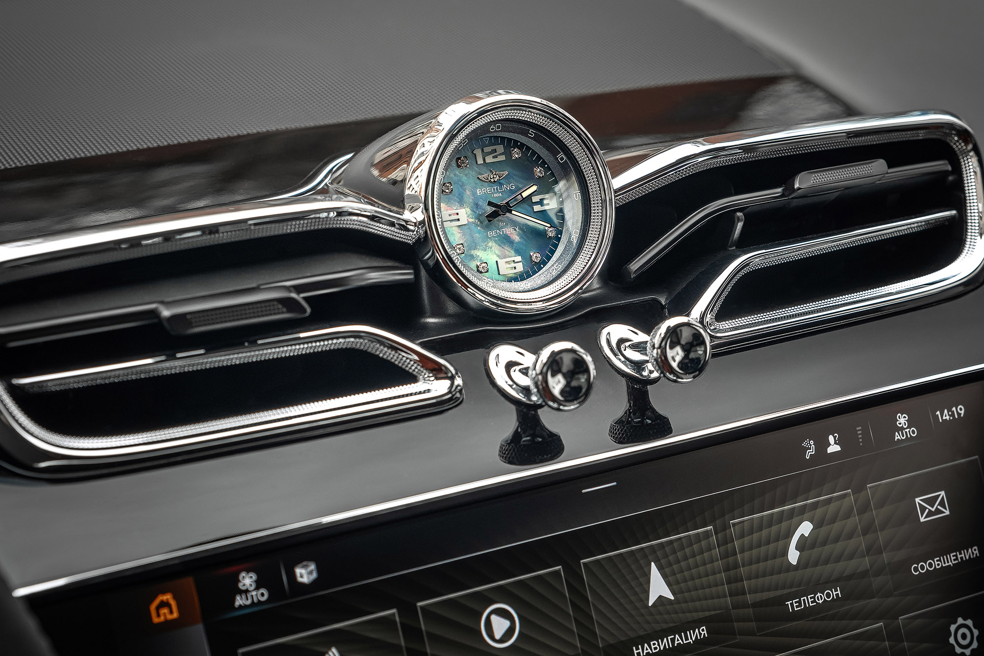 Аренда Bentley Bentayga в Москве