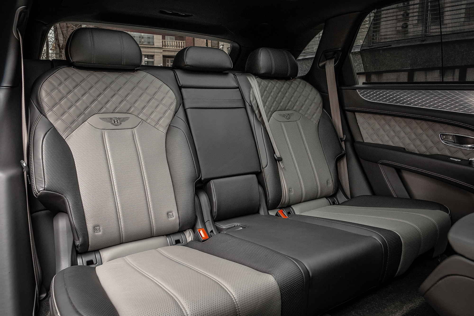 Аренда Bentley Bentayga в Москве