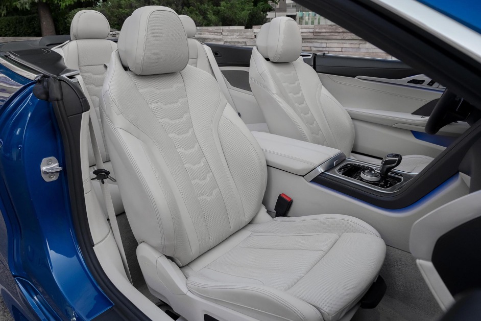 Аренда BMW 840d Cabrio M-SPORT в Москве