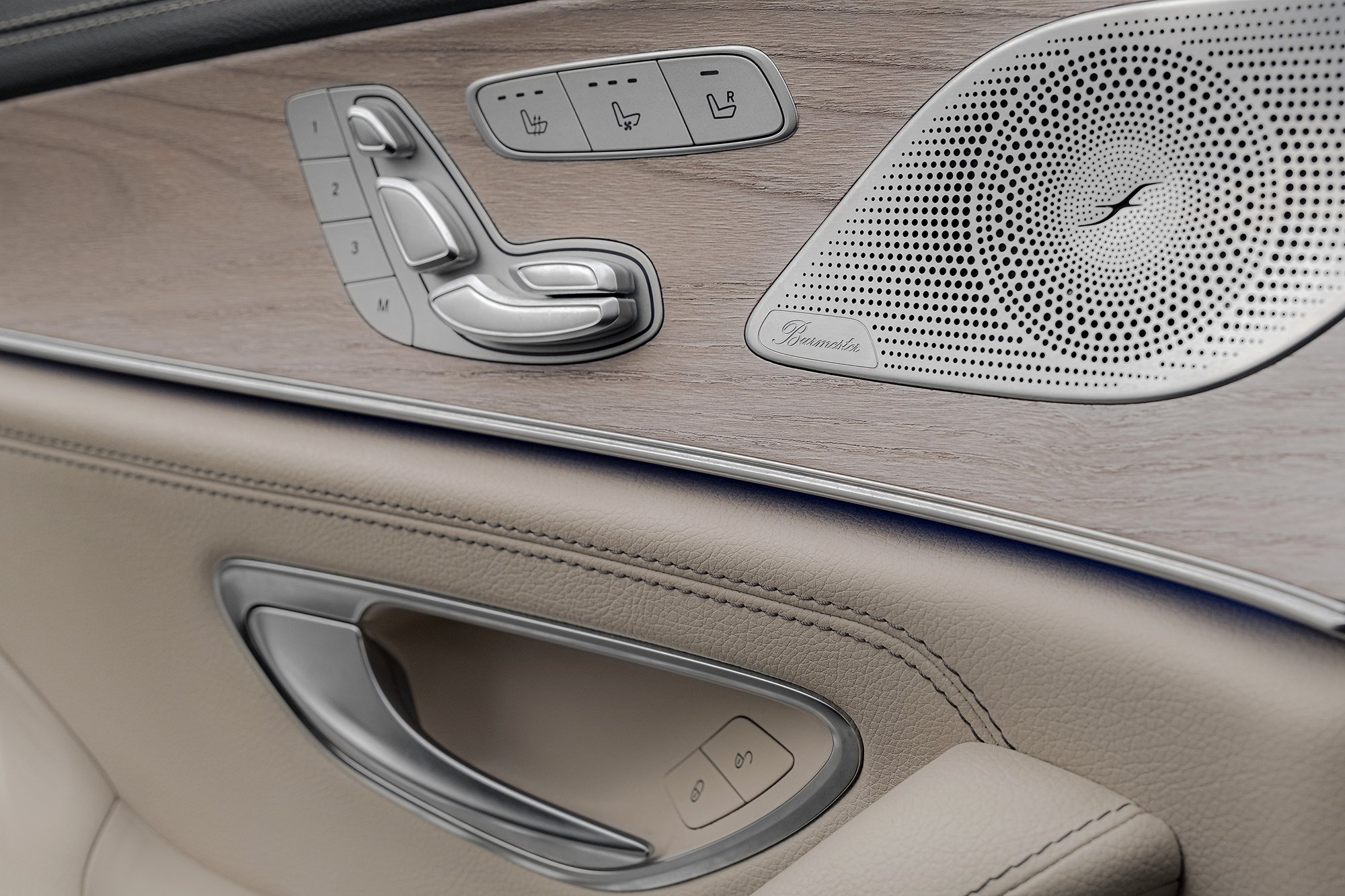 Аренда Mercedes CLS 350d 4matic в Санкт-Петербурге