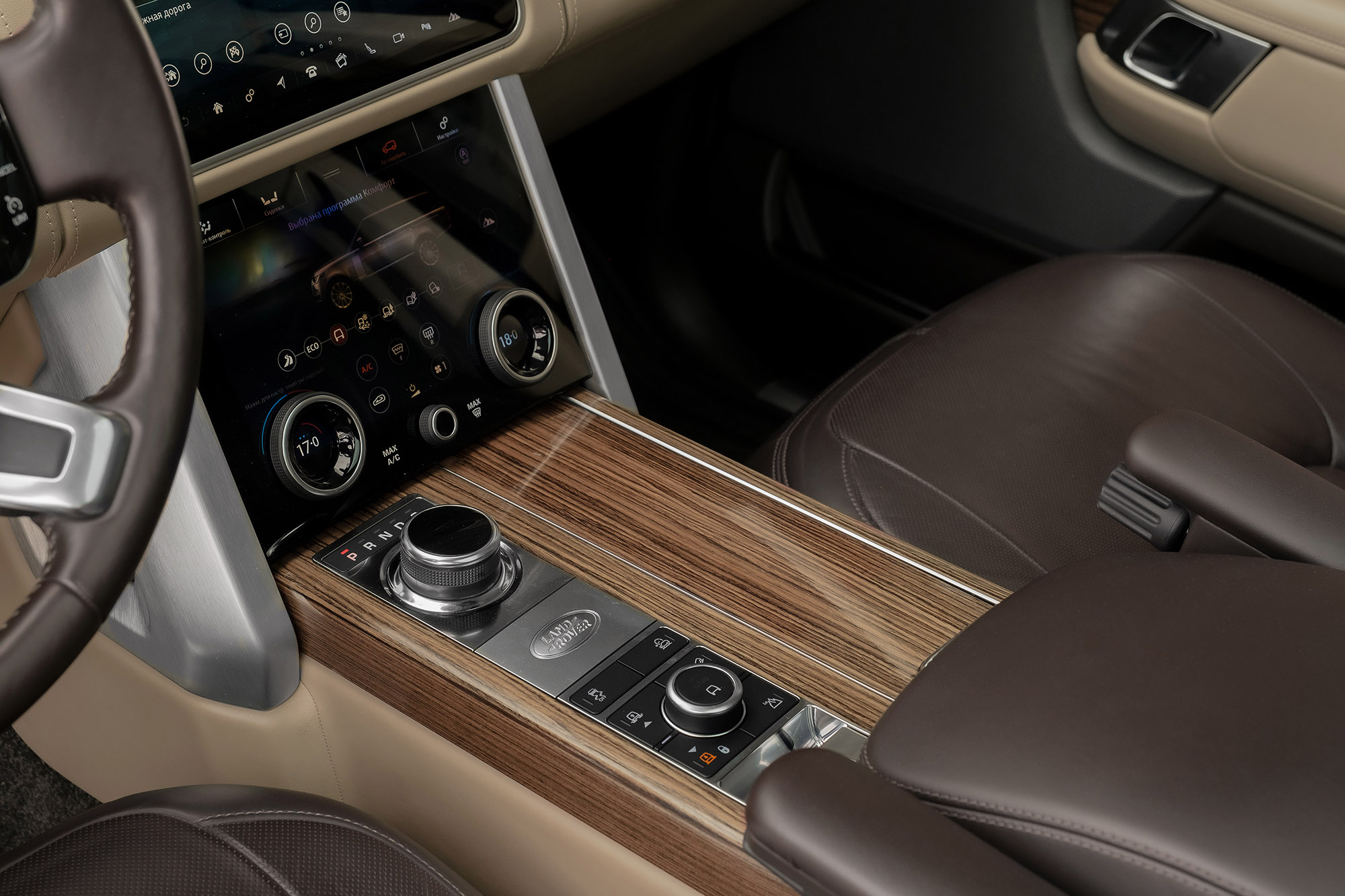 Аренда Range Rover Autobiography в Санкт-Петербурге