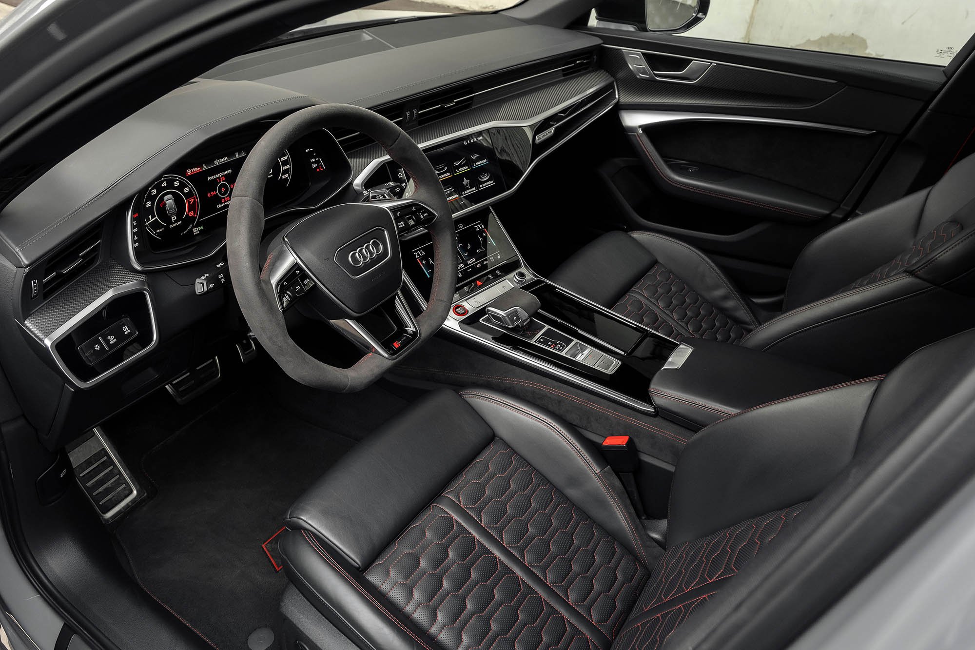 Аренда Audi RS6 в Москве