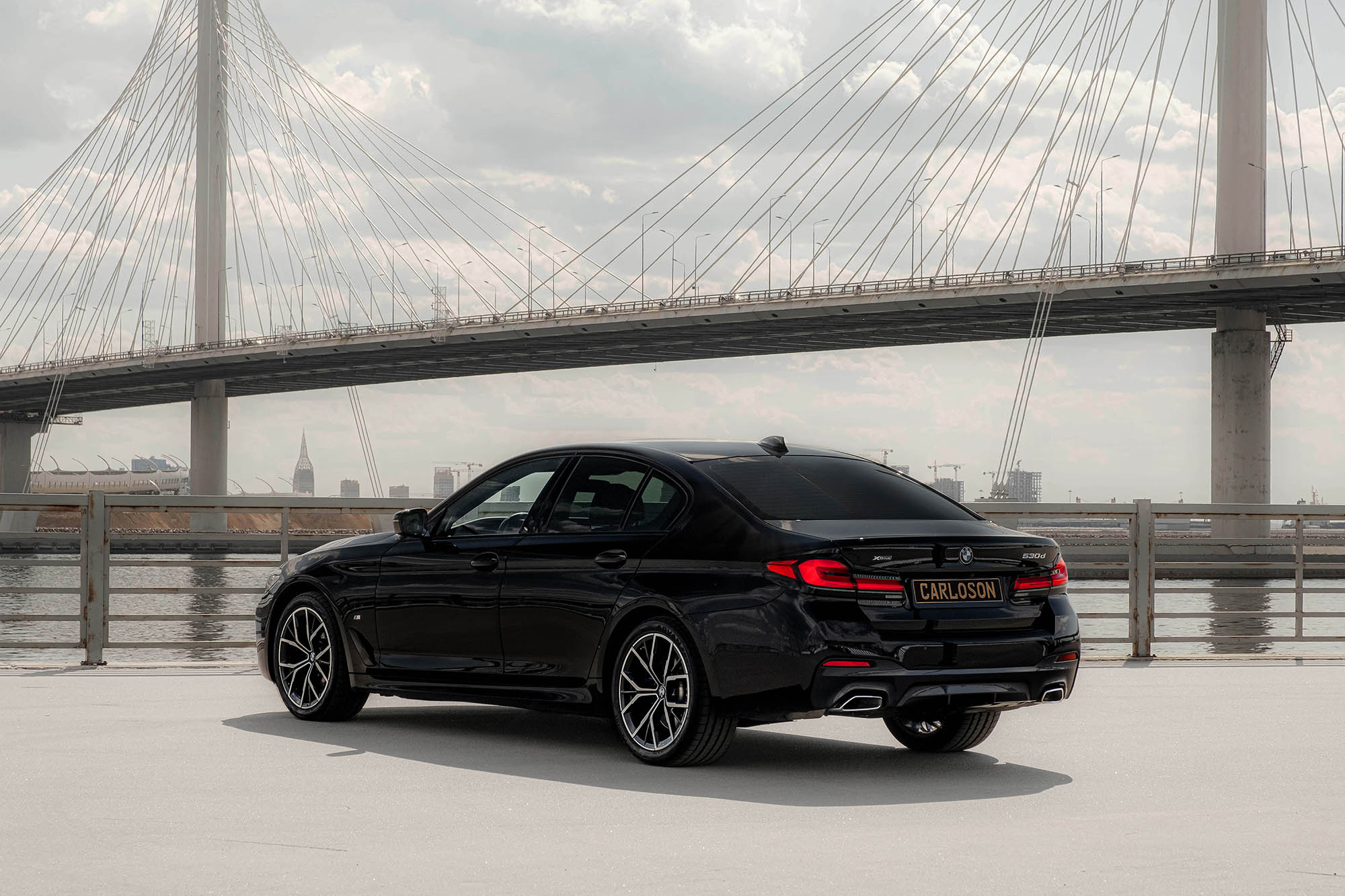 Аренда BMW 530d xDrive в Санкт-Петербурге