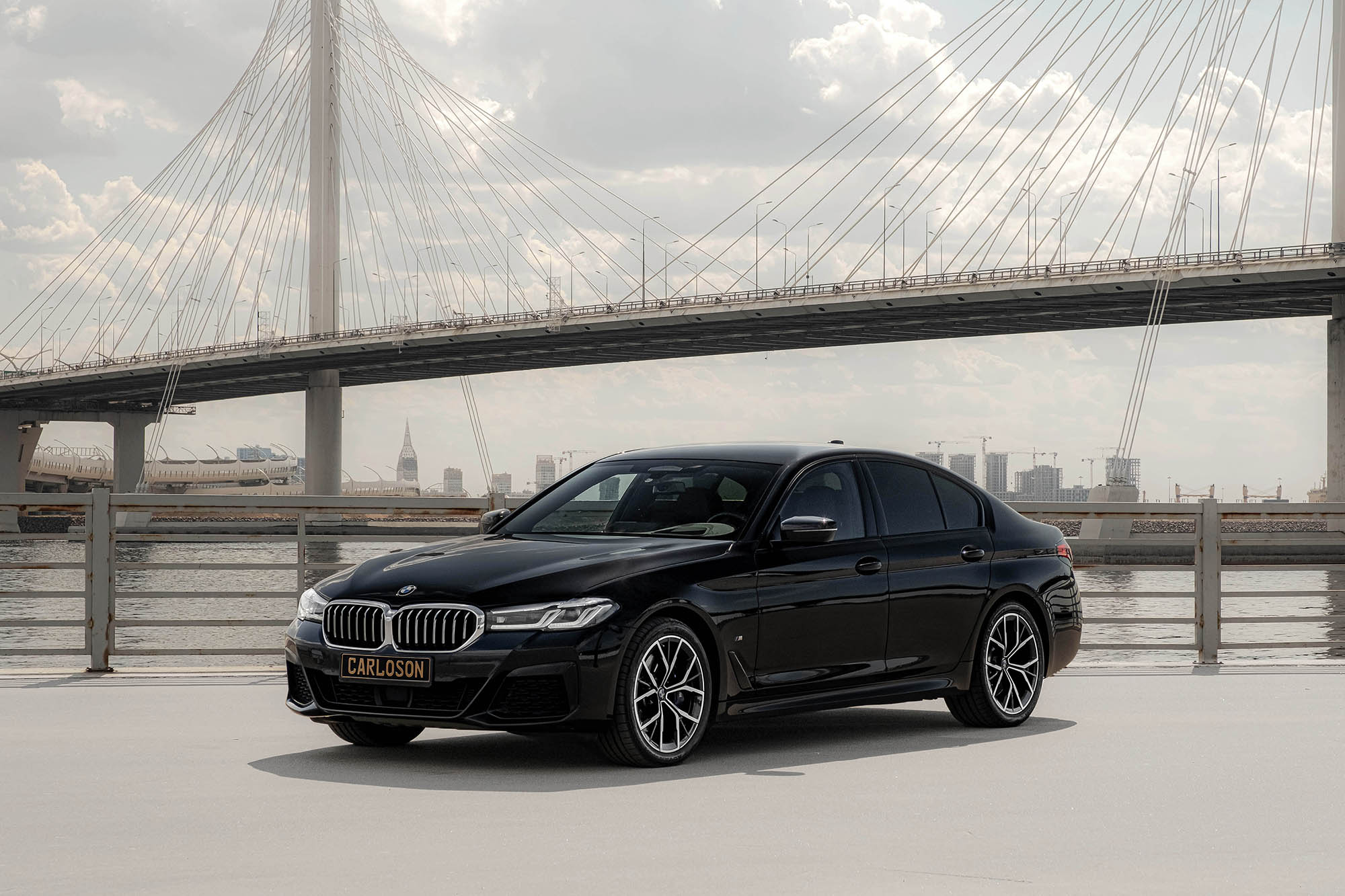 Аренда BMW 530d xDrive в Санкт-Петербурге