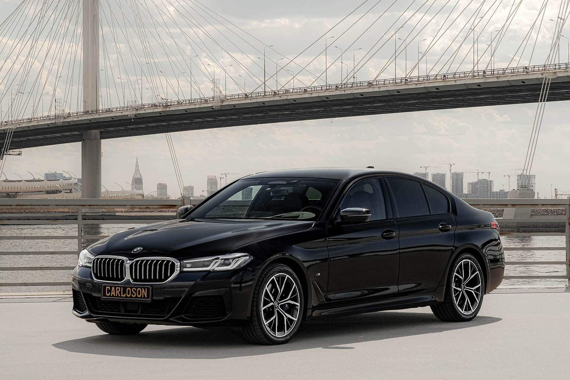 Аренда BMW 530d xDrive в Санкт-Петербурге