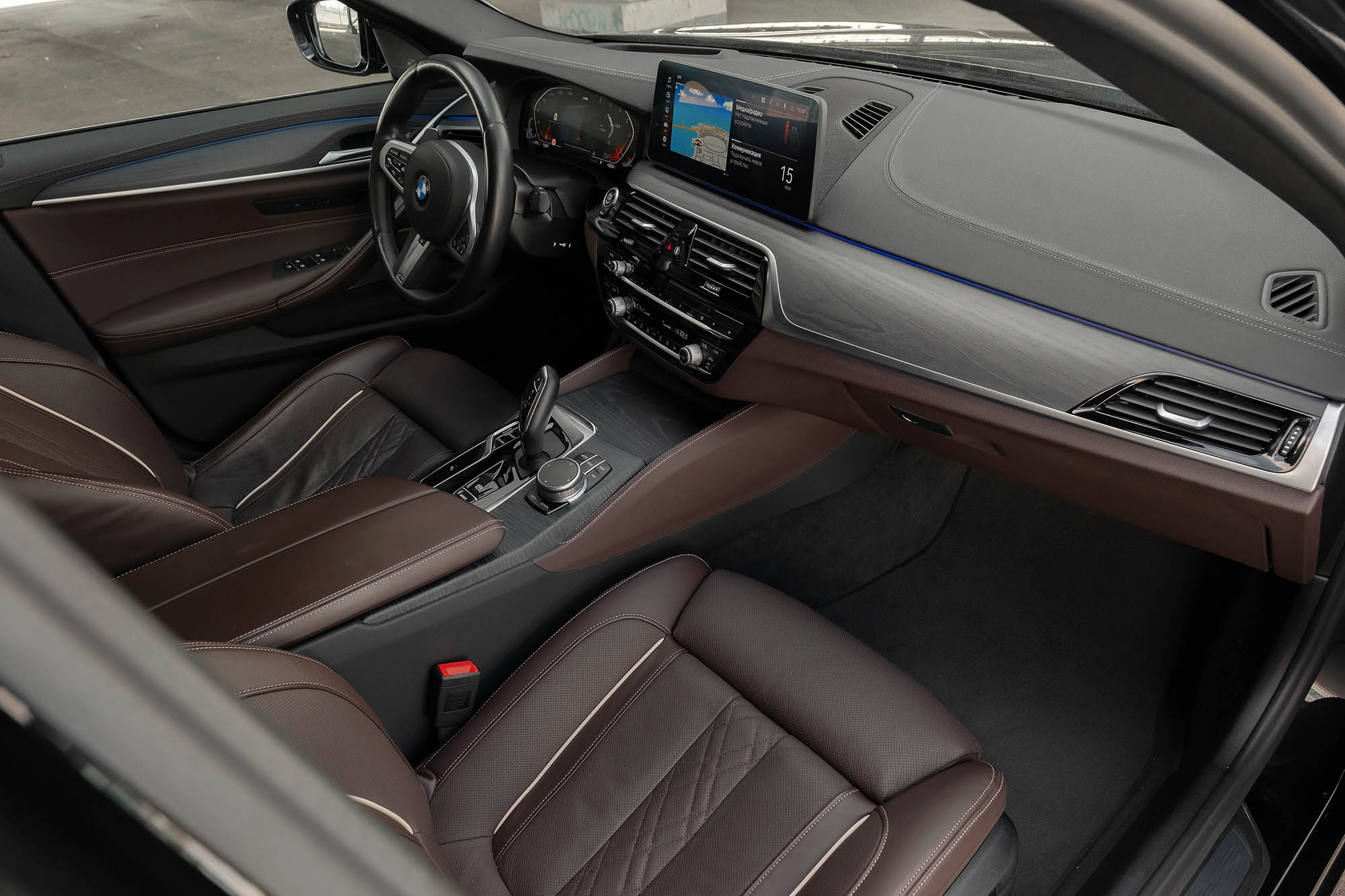 Аренда BMW 530d xDrive в Санкт-Петербурге