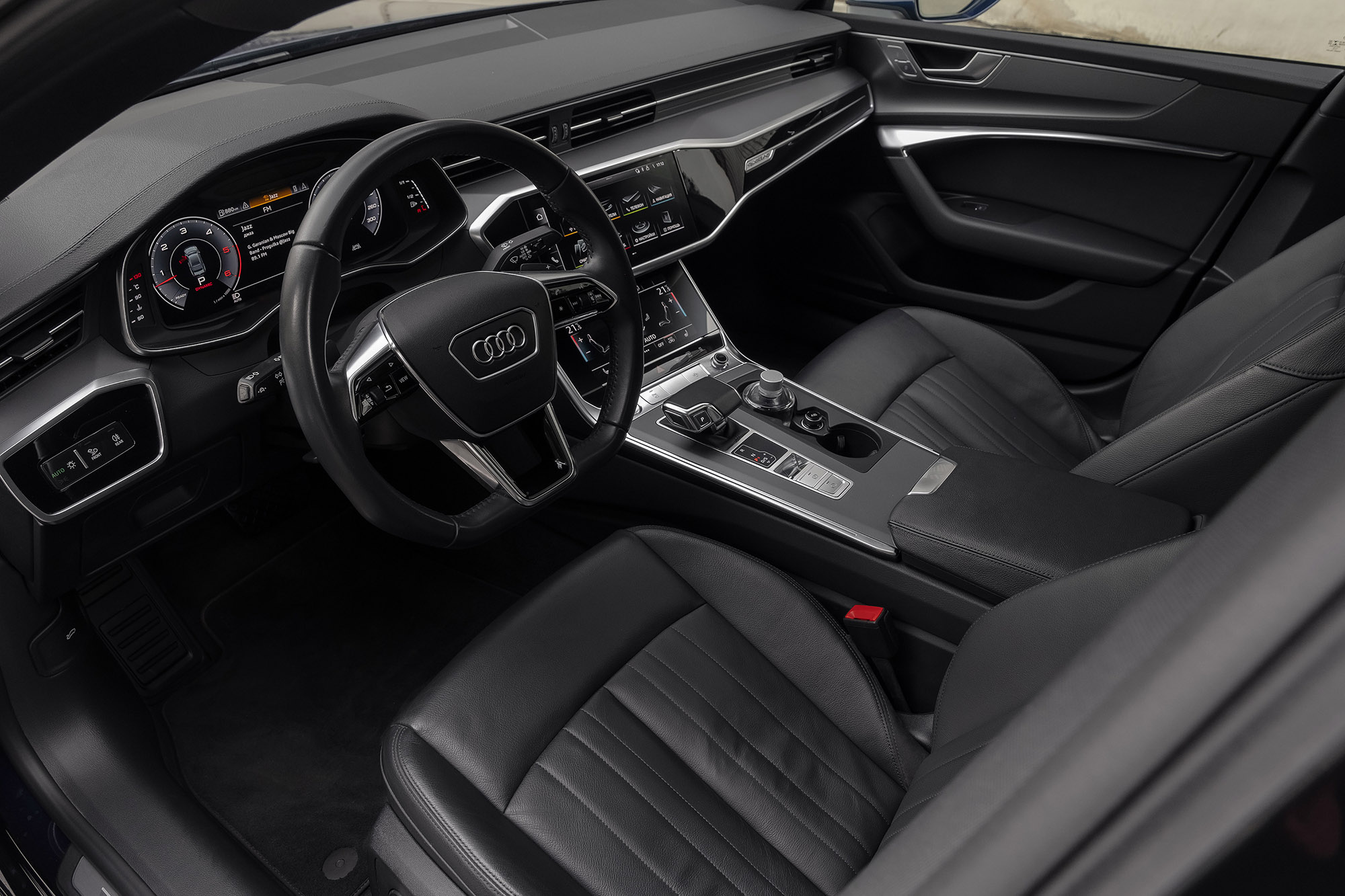 Аренда Audi A7 в Санкт-Петербурге