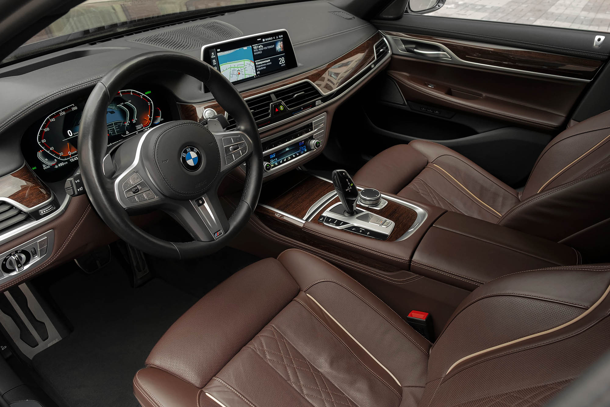 Аренда BMW 730d xDrive в Москве