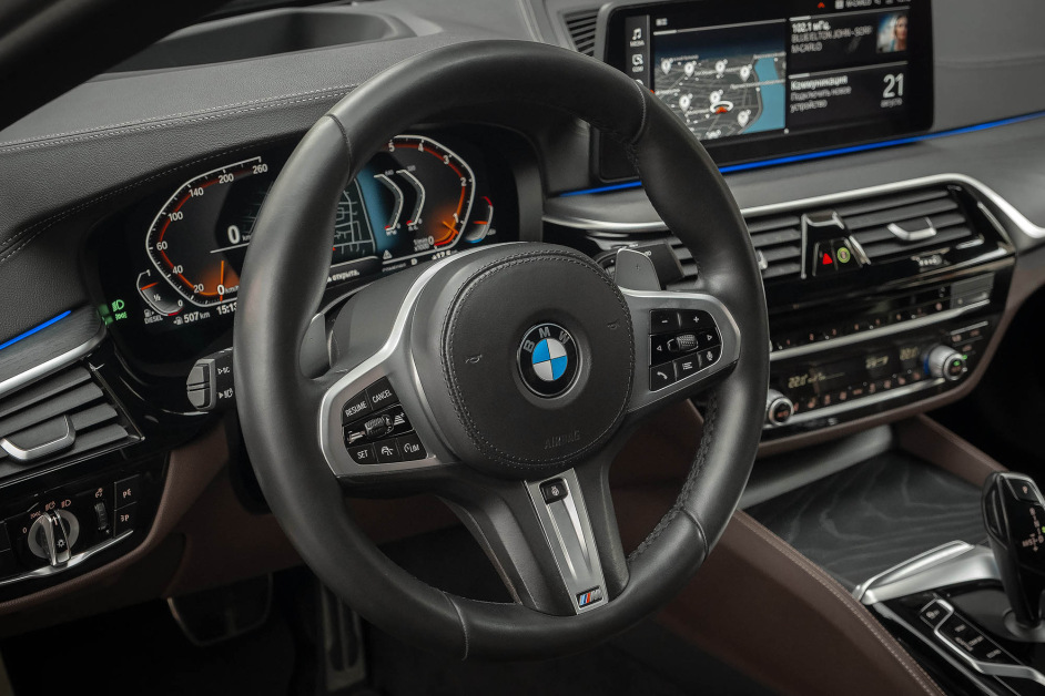 Аренда BMW 530d xDrive в Москве