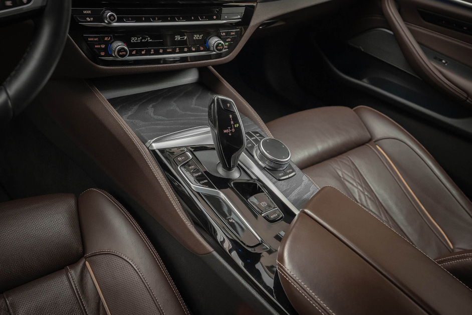 Аренда BMW 530d xDrive в Москве