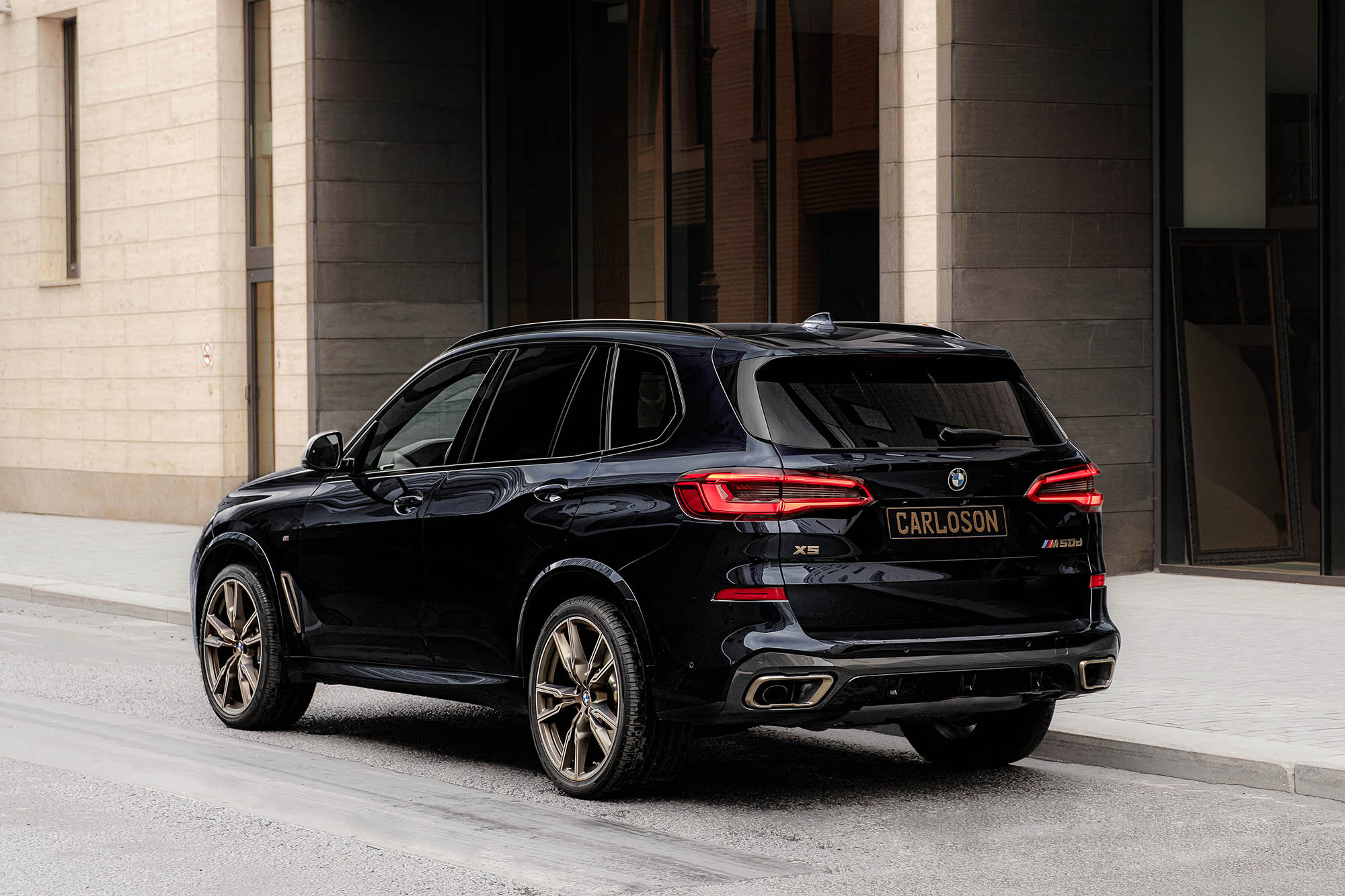Аренда BMW X5 M50d в Москве