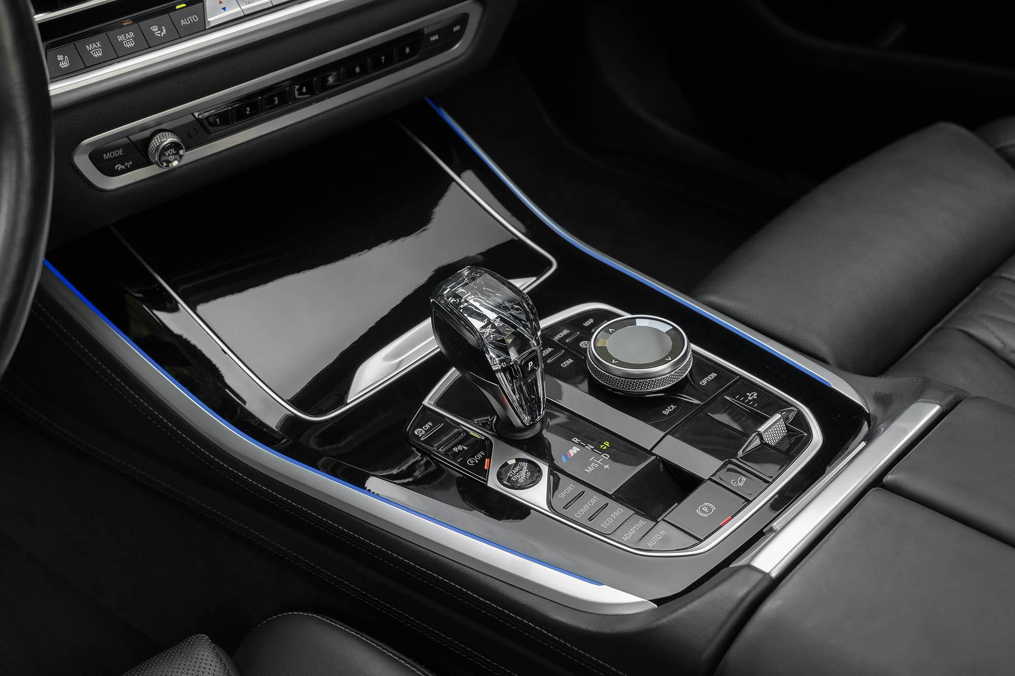 Аренда BMW X5 M50d в Москве