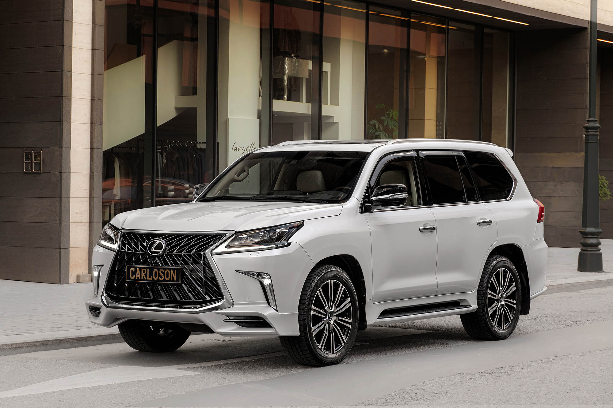 Аренда Lexus LX 570 в Москве