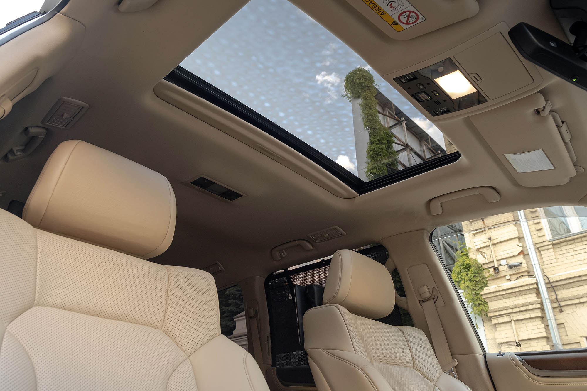 Аренда Lexus LX 570 в Москве