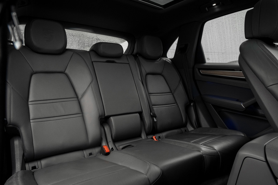 Аренда Porsche Cayenne S в Сочи