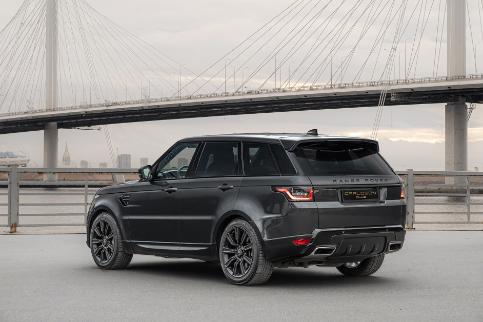 Аренда Range Rover Sport в Санкт-Петербурге
