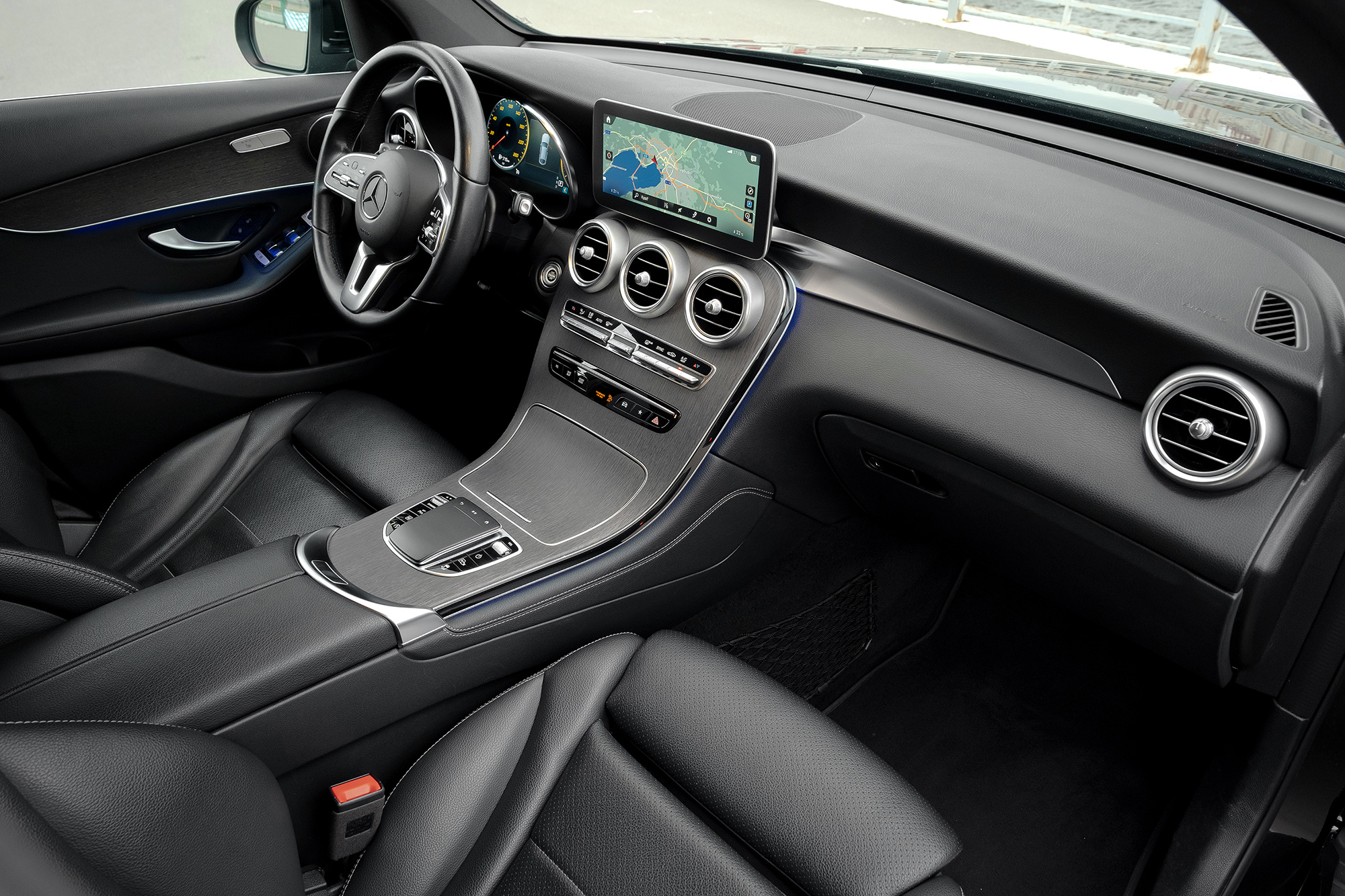 Аренда Mercedes GLC coupe 220d в Санкт-Петербурге