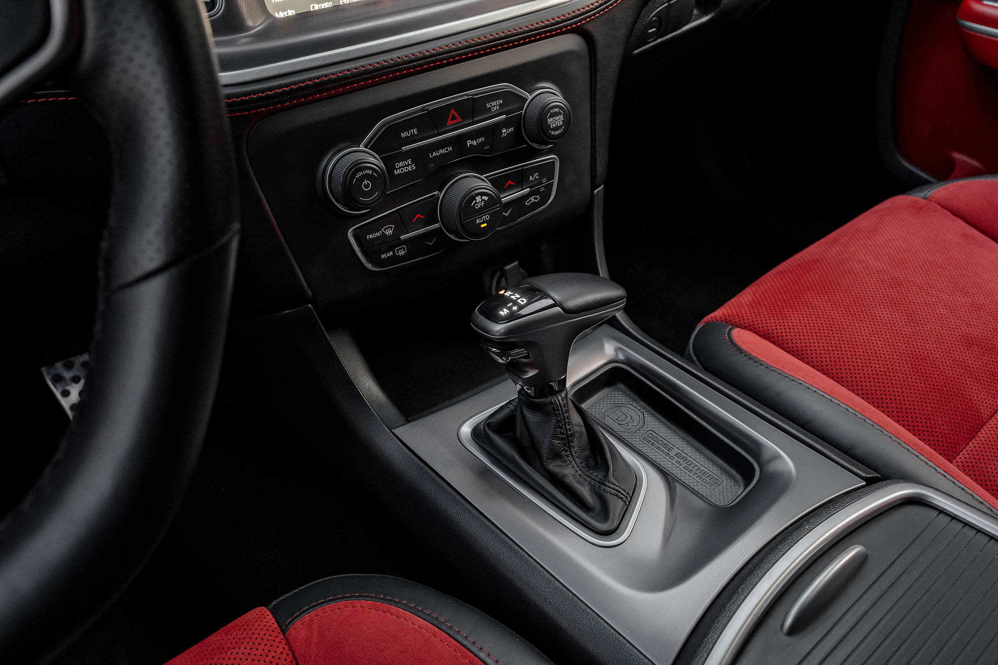 Аренда Dodge Charger Scat Pack в Москве