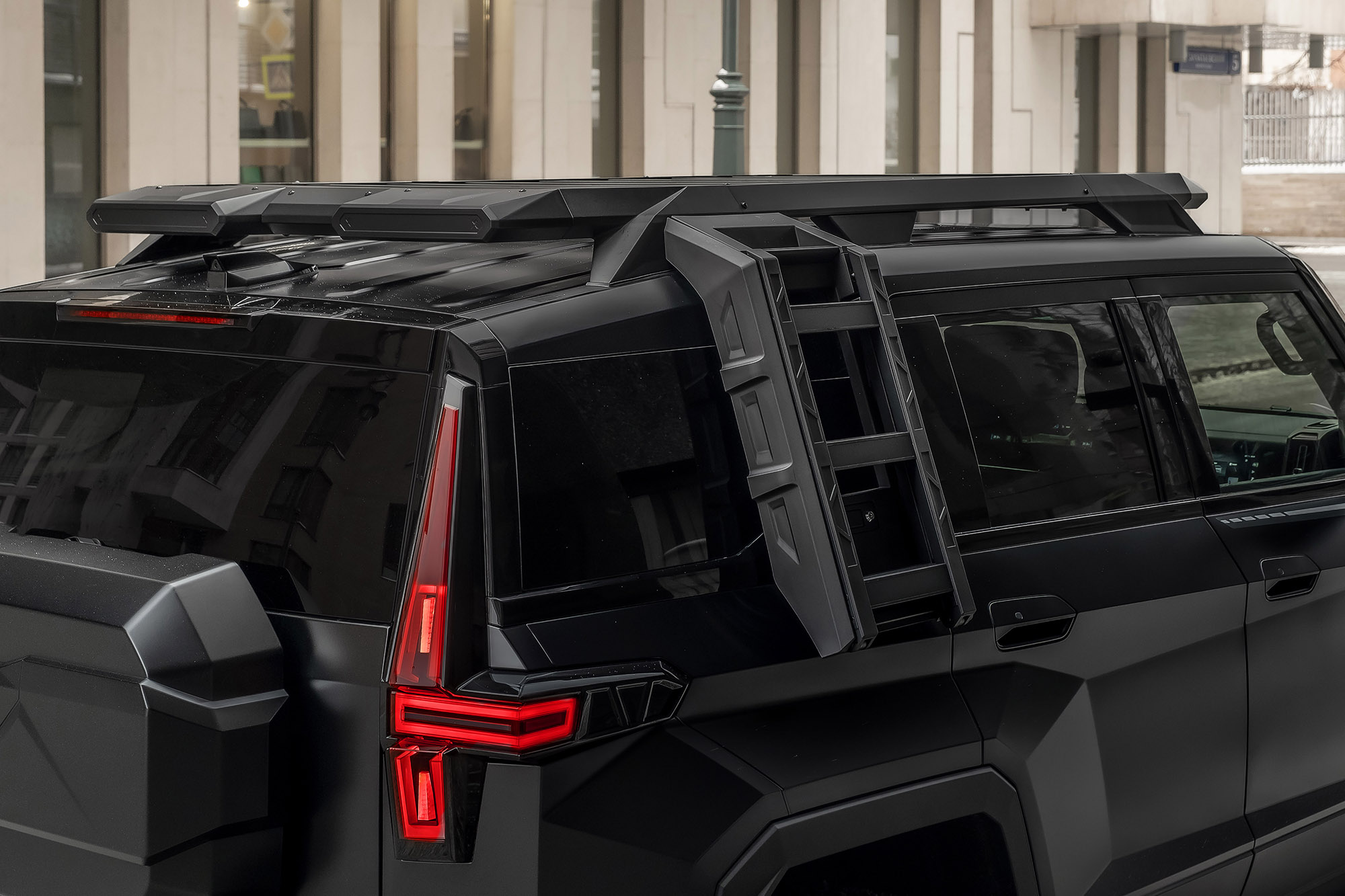 Аренда Dongfeng M-Hero Founders Edition в Москве