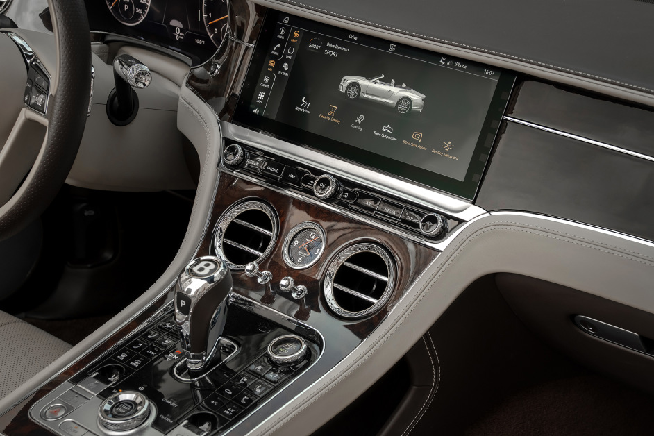 Аренда Bentley Continental Convertible в Москве