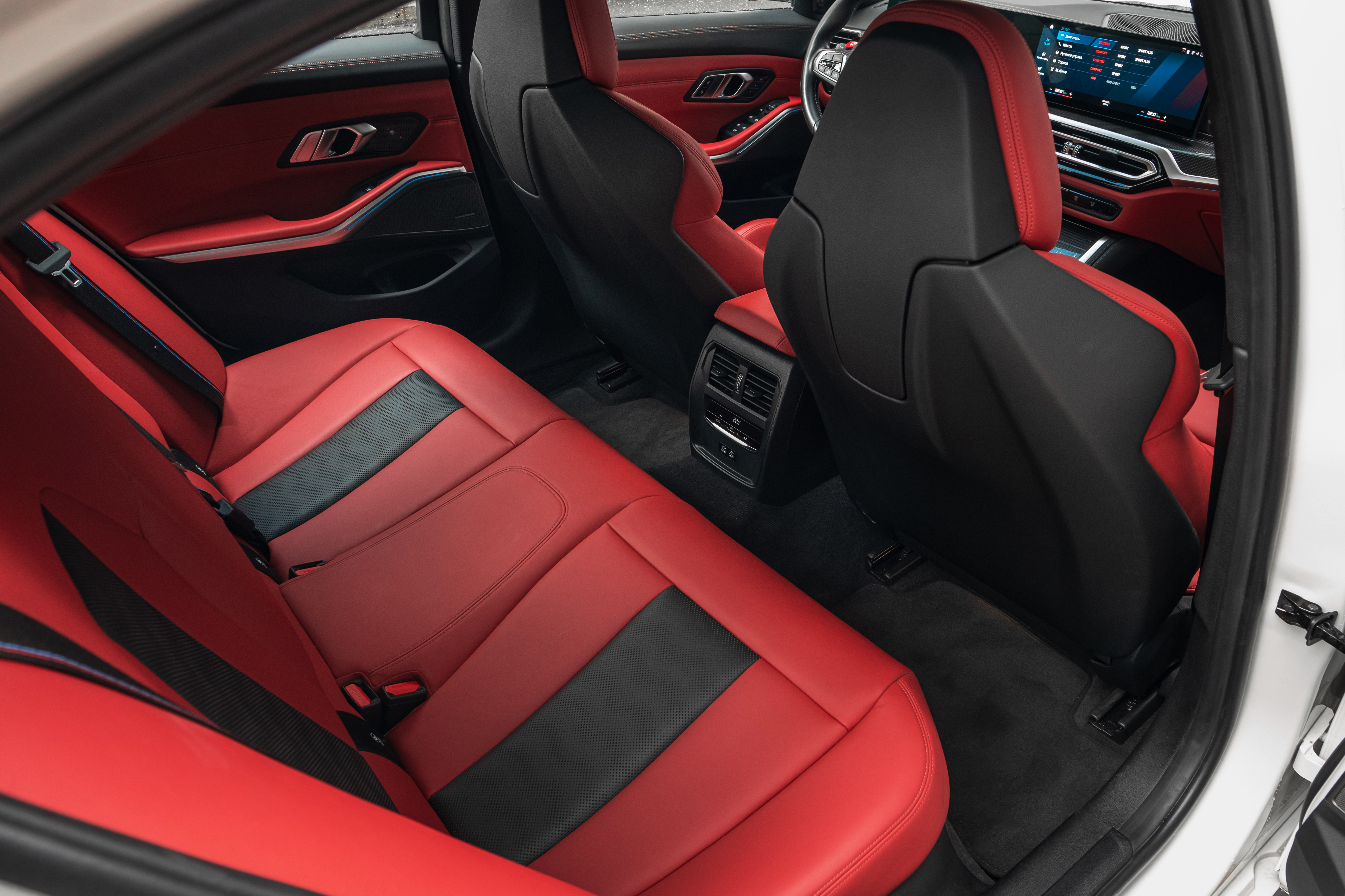 Аренда BMW M3 Competition в Москве