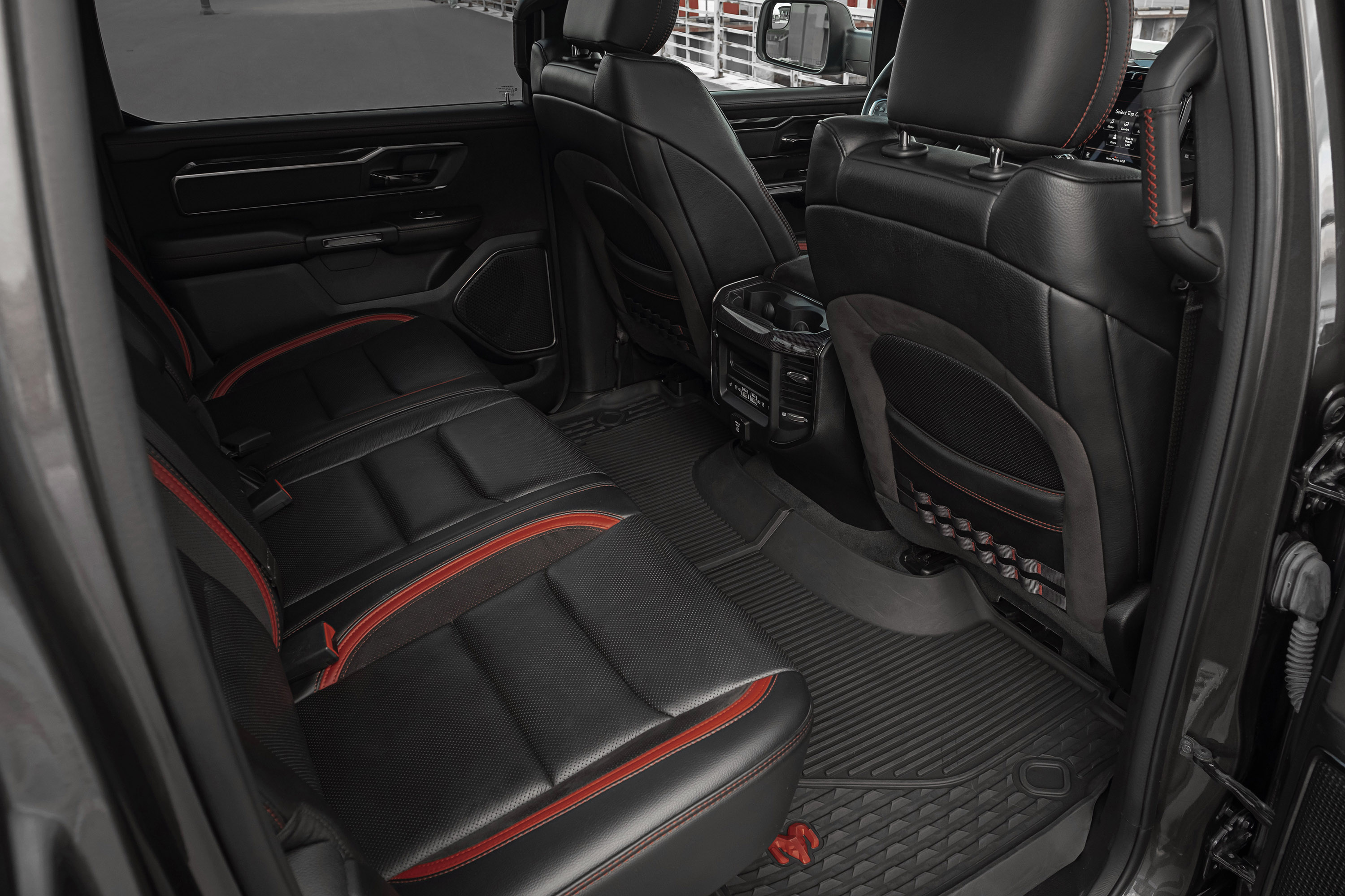 Аренда Dodge RAM TRX в Санкт-Петербурге
