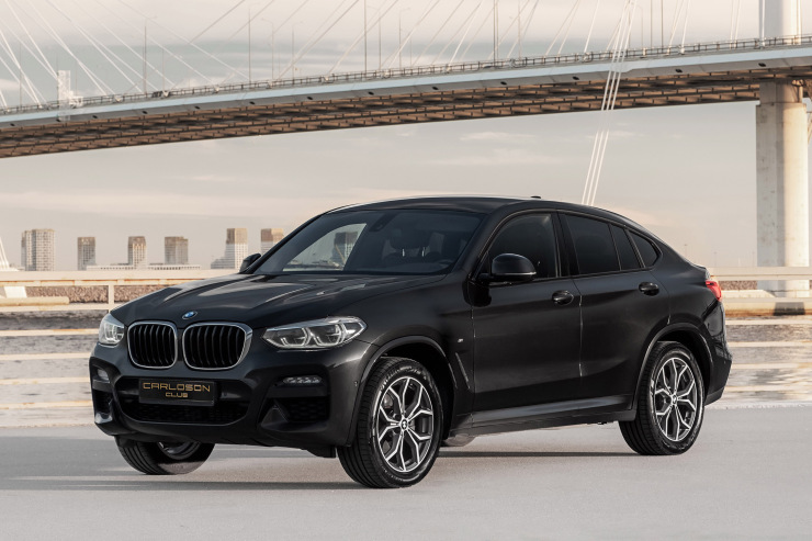 Аренда BMW X4 20d xDrive в Санкт-Петербурге