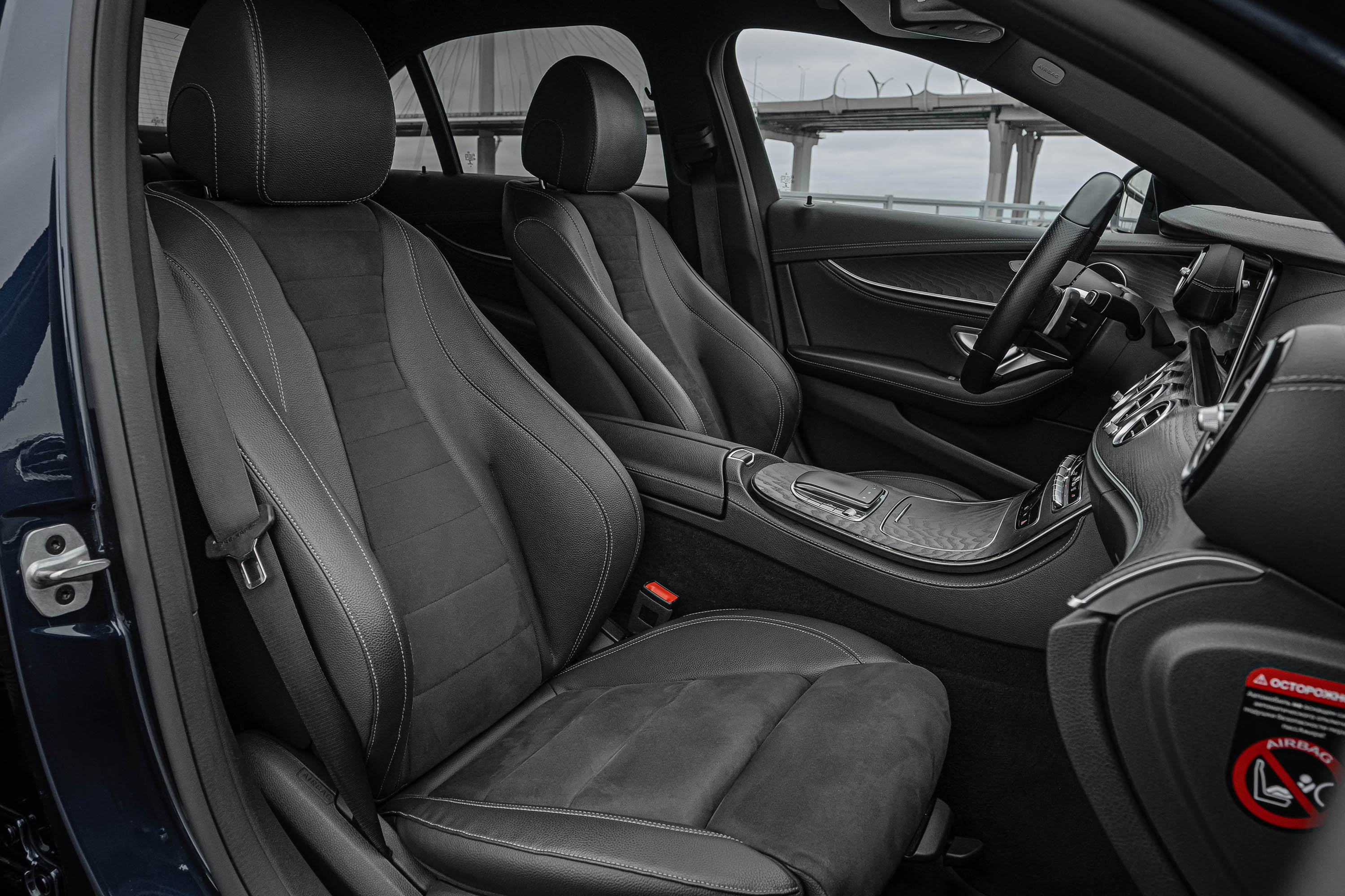 Аренда Mercedes E220d 4matic в Санкт-Петербурге