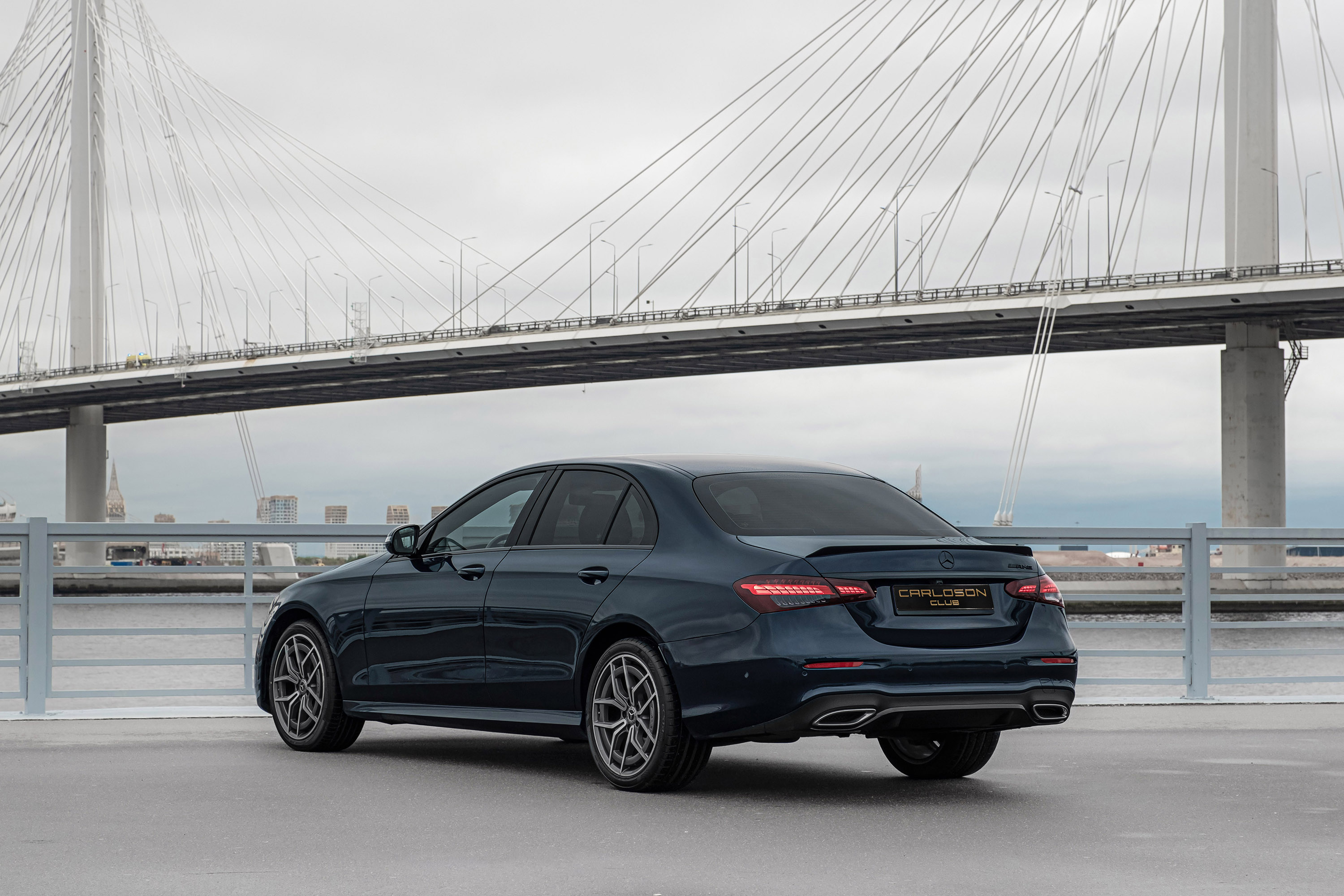 Аренда Mercedes E220d 4matic в Санкт-Петербурге