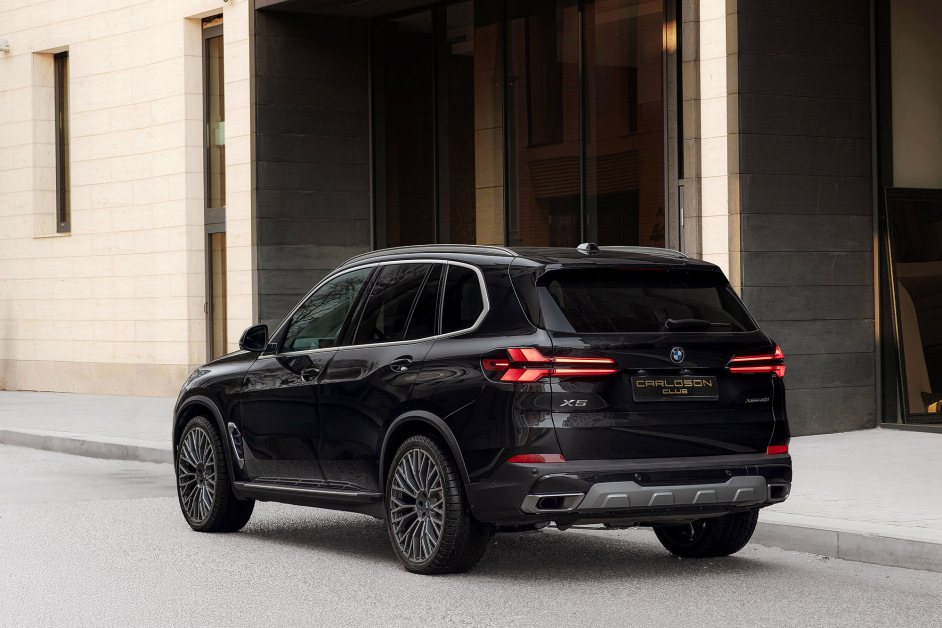 Аренда BMW X5 40i в Москве