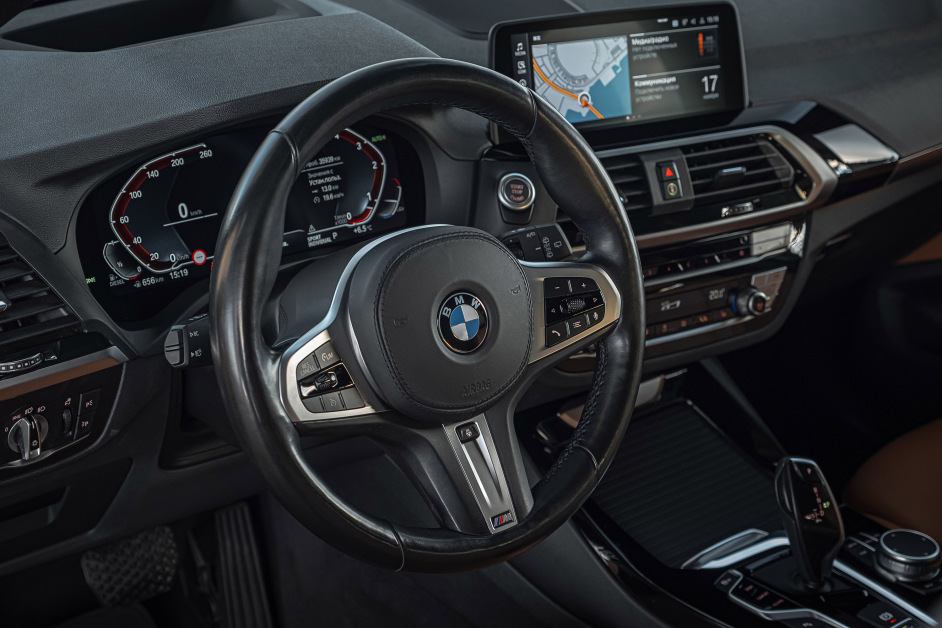 Аренда BMW X3 20d в Санкт-Петербурге