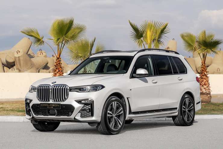 Аренда BMW X7 30d в Сочи