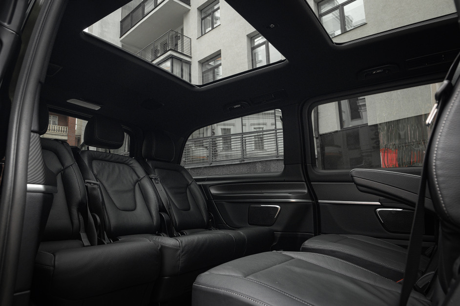 Аренда Mercedes V300d 4matic в Москве