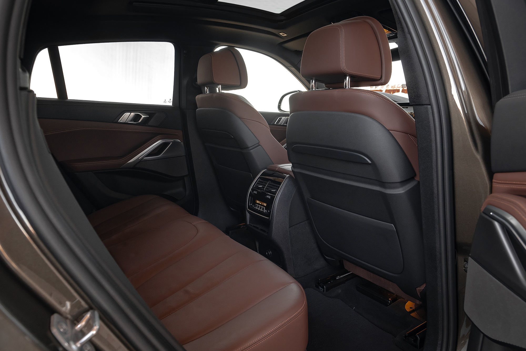 Аренда BMW X6 30d xDrive в Санкт-Петербурге